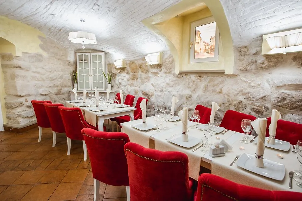 Hotel Natalia 18 Lviv