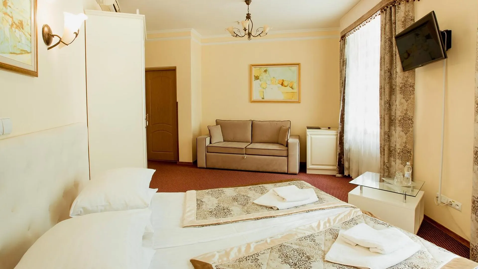 Hotel Natalia 18 Lviv Ukraine